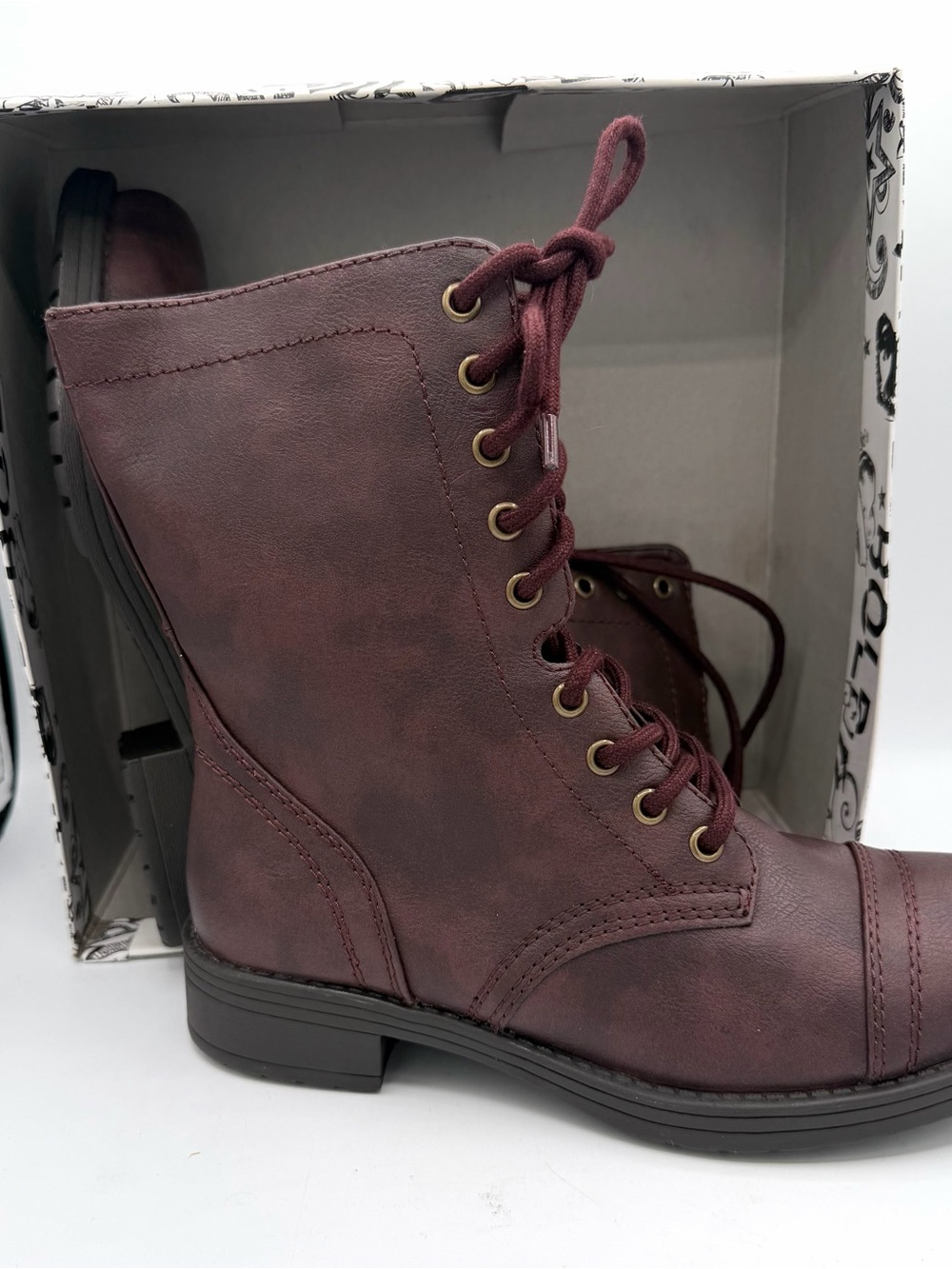 Women's Lace-Up Combat Boots in Burgundy